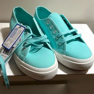 NWT Superga Teal Sneaker 7.5